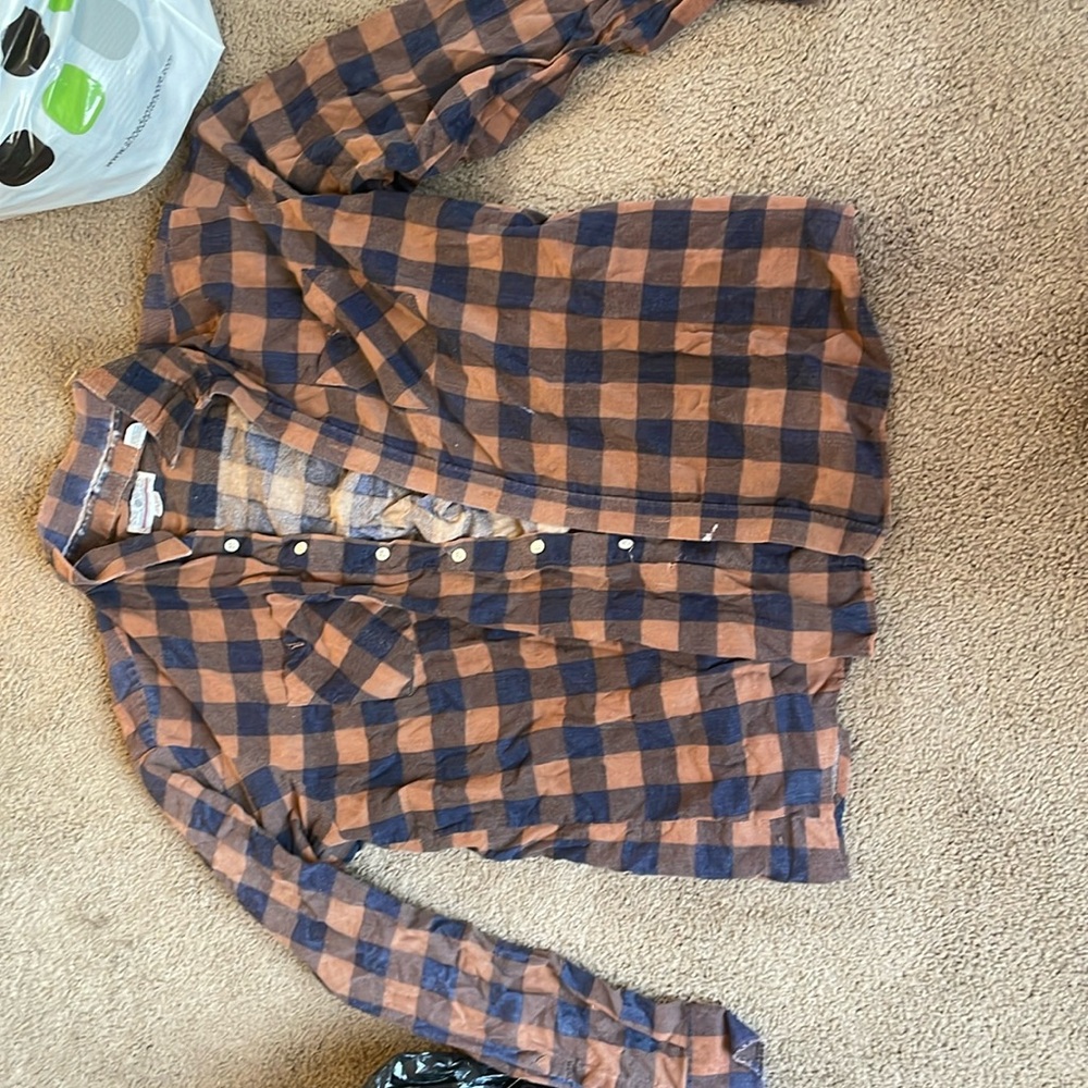 FAVORITES 2X Plaid Button Up